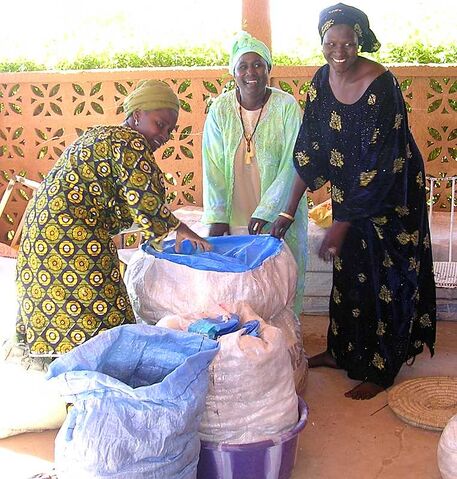 File:Rice bags.jpg