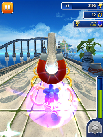 File:SonicDashiOS4.png
