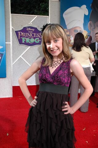File:Allisyn ashley arm.jpg