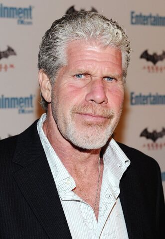 File:Ron Perlman.jpg