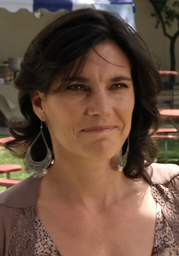File:April.jpg