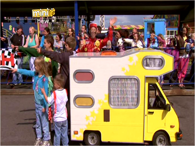 File:TheGreatRace14.png