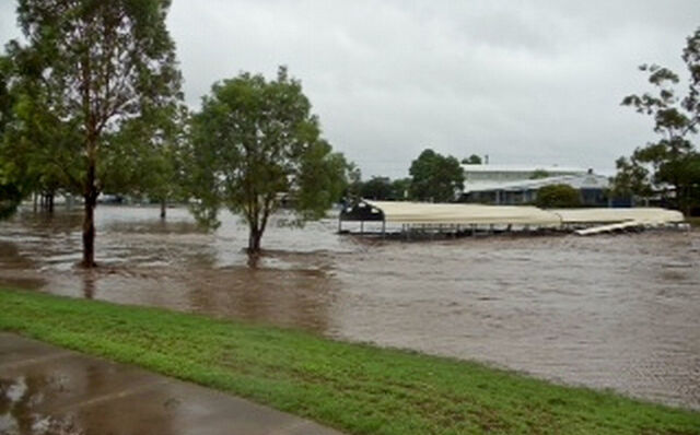 File:Laidley Underwater.jpg