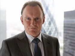 Robert Glenister