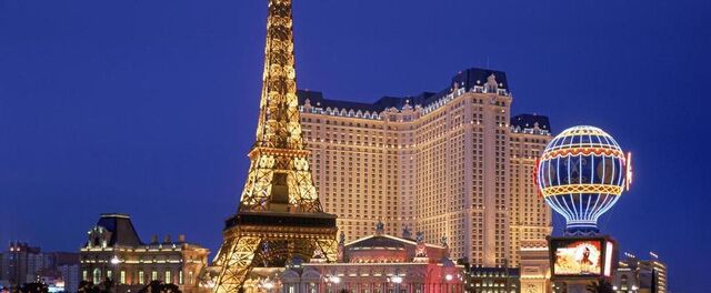 File:Paris Las Vegas.jpg