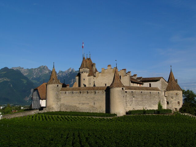 File:RealWorld Aigle Castle.jpg