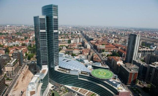 File:RealWorld Hotel Complex.jpg