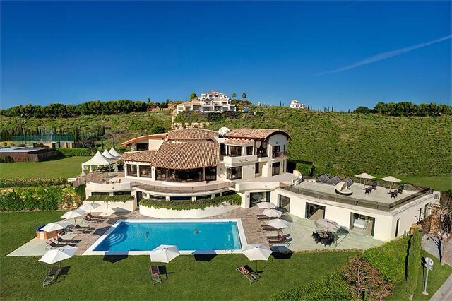 File:RealWorld Villa El Cano.jpg