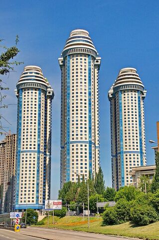 File:RealWorld Aurora Residential Complex.jpg