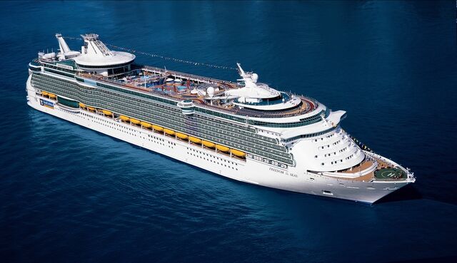 File:RealWorld Star of the Seas Cruise Ship.jpg