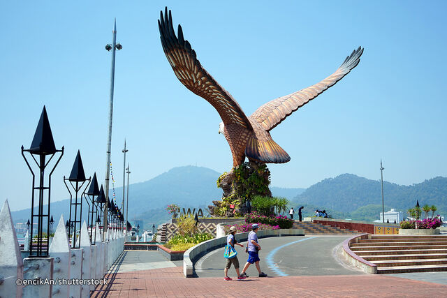 File:Eagle-square.jpg