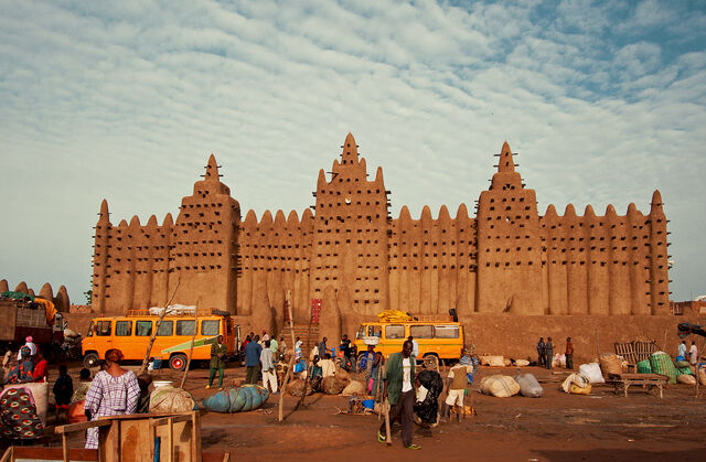File:Great Mosque of Djenné.jpg