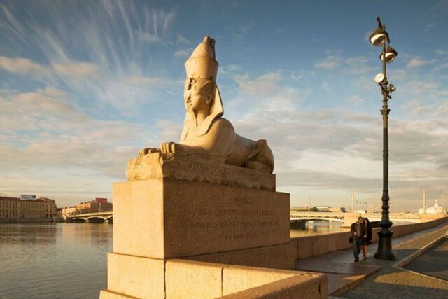 File:RealWorld Sphinx Statue.jpg