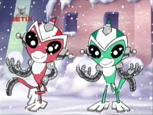 File:Sparx and Otto Snowballs.jpg