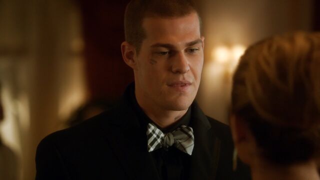 File:Starcrossed106-1115.jpg