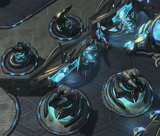File:GlaciusFacility SC2-LotV Game2.jpg