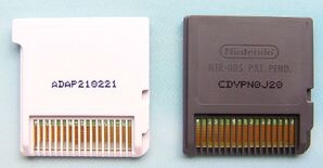 1280px-Nintendo-3ds-ds-cartridge.jpg