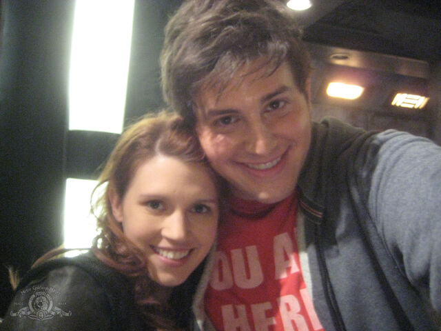 File:Ginn and Eli Wallace.jpg