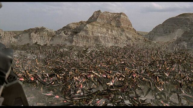 File:LR-starshiptroopers warrior invasion.jpg