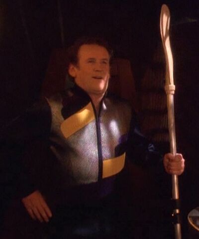 File:Obrien kayaking DS9.jpg