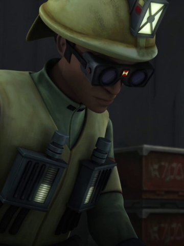 File:Unidentified Naboo mechanic 5.png
