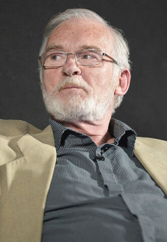 File:Ian McElhinney.jpg