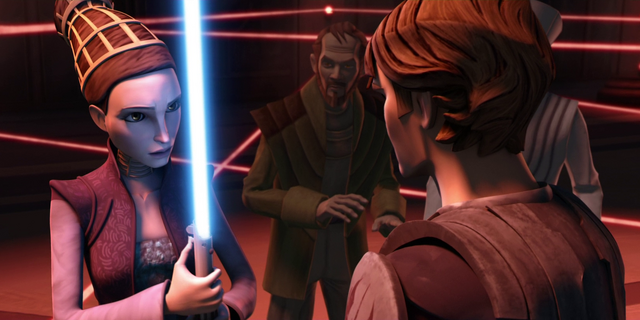 File:Padme uses lightsaber.png