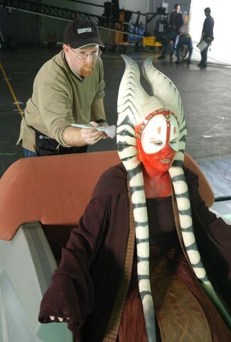 File:ShaakTiFinalTouches.jpg
