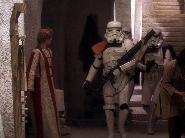 File:SarissSandtroopers-ANH.png