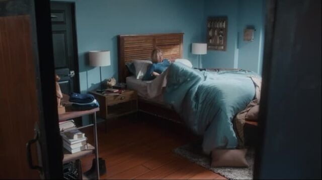 File:Stitchers1.01-00307.jpg