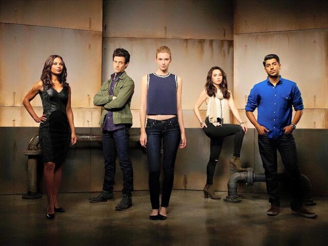 File:Stitcherscastpromo01.jpg