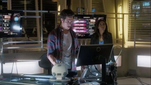 File:Stitchers1.01-00231.jpg