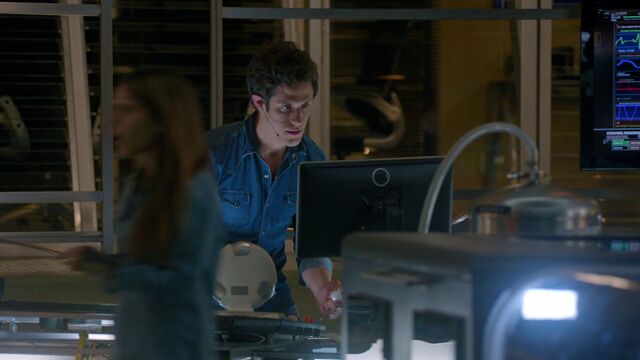 File:Stitchers1.04-120.jpg