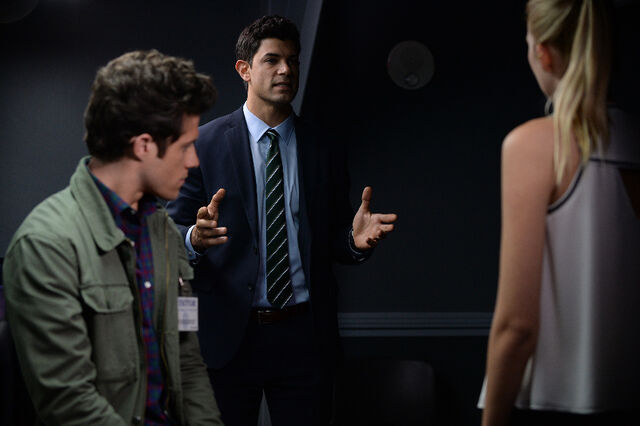 File:1x03-08.jpg