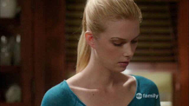 File:Stitchers1.03-136.jpg