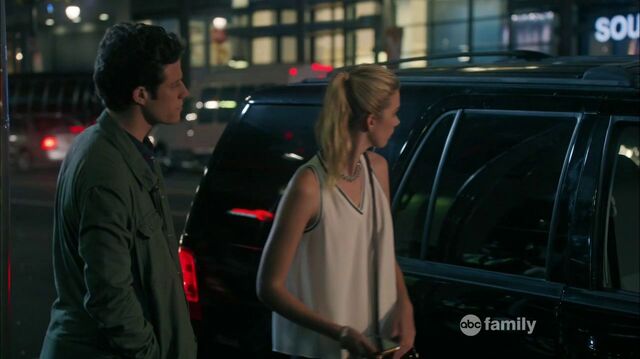 File:Stitchers1.03-374.jpg