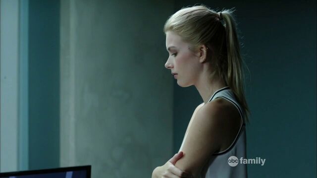 File:Stitchers1.03-156.jpg