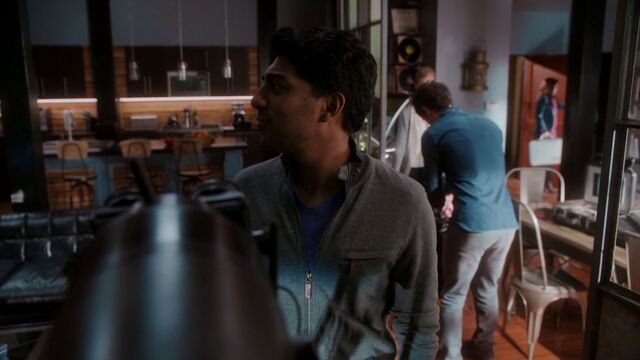 File:Stitchers1.04-168.jpg
