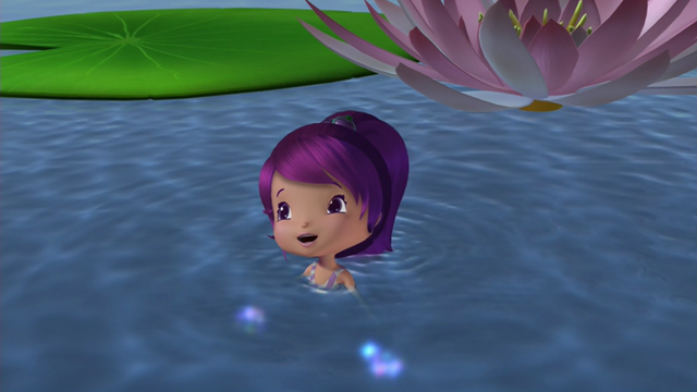 File:Plum swimming.png