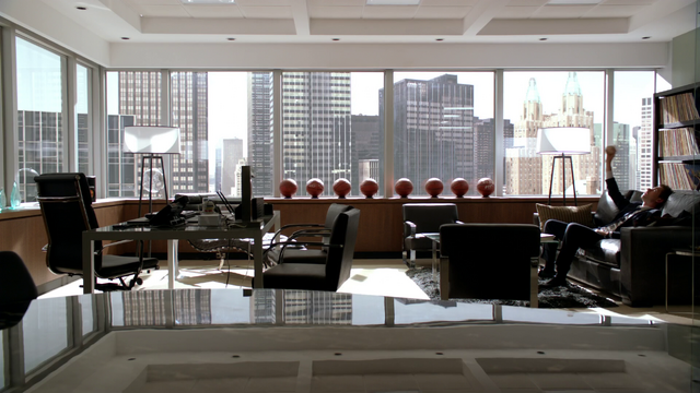 File:S01E03P16.png