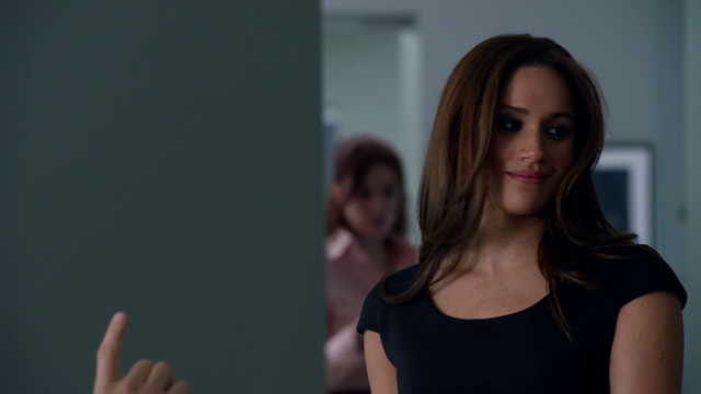 File:S01E02P009 Rachel.png