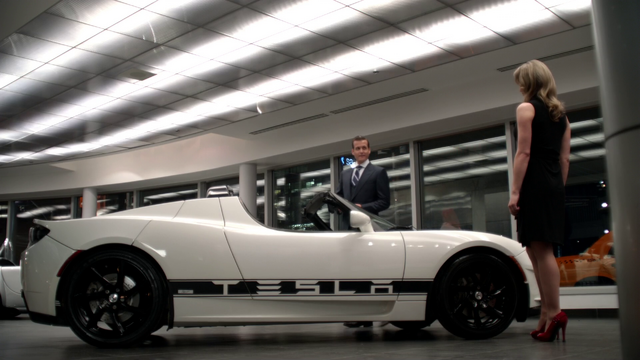 File:S01E03P02 Harvey.png