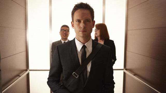 File:S03E01Promo01 - Mike.jpg