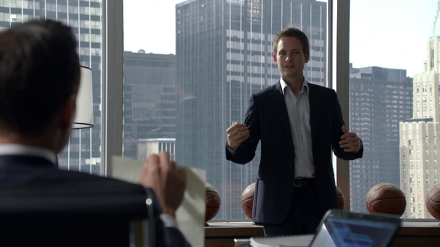 File:S01E02P066 Mike.png