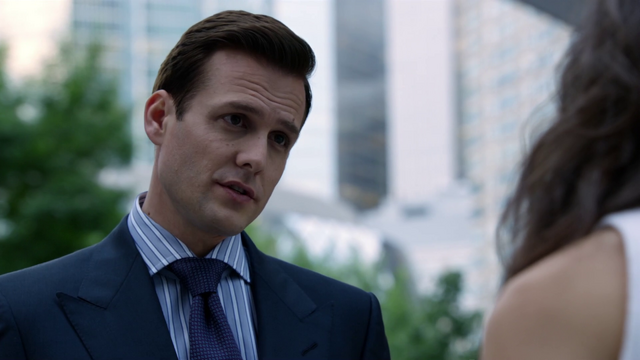 File:S01E07P81 Harvey.png