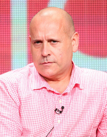 Datei:Terry McDonough.jpg