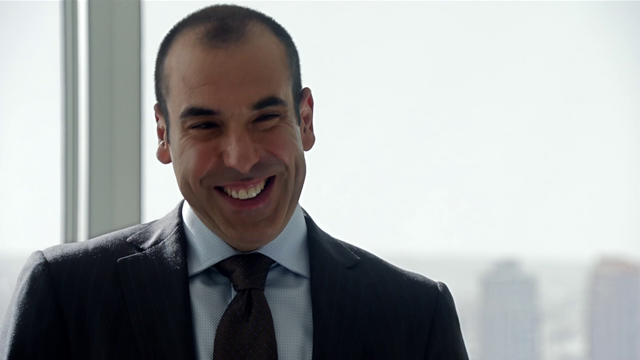 File:S01E05P062 Louis.png