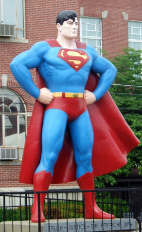 File:Superman Statue.jpg