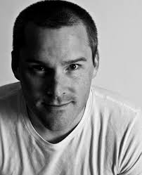 Dosya:Roger Craig Smith.jpg