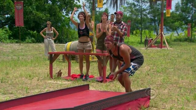 File:Survivor.S27E02.HDTV.x264-LMAO 364.jpg